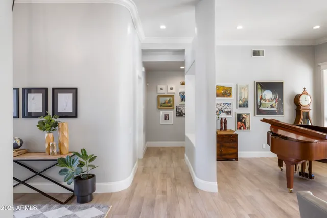 $1,140,000 | 21722 North 61st Drive, Glendale, AZ 85308