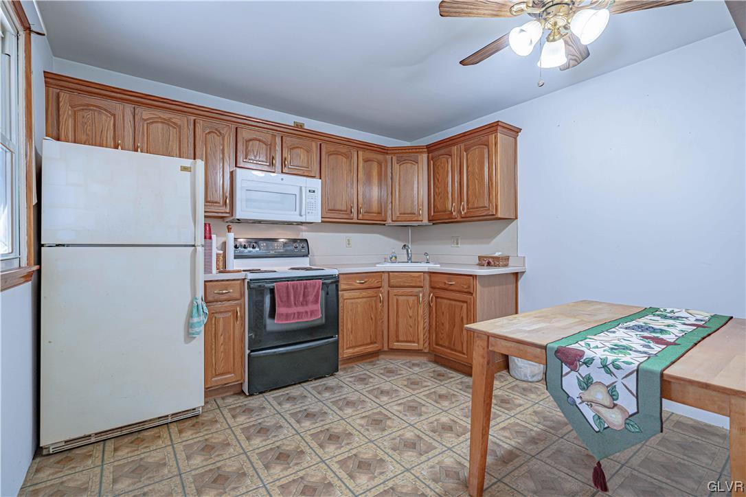 4080 Huckleberry Road Allentown, PA 18104 - Photo 16 of 49