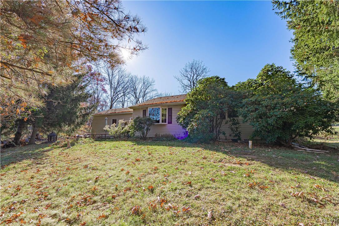 4080 Huckleberry Road Allentown, PA 18104 - Photo 3 of 49