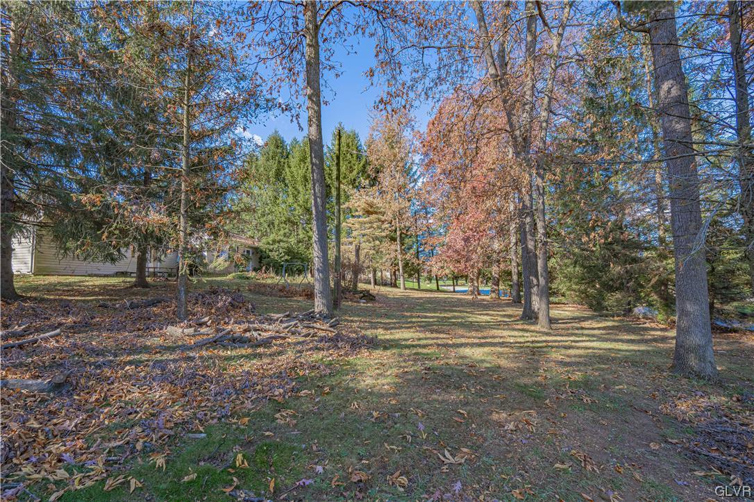 4080 Huckleberry Road Allentown, PA 18104 - Photo 8 of 49