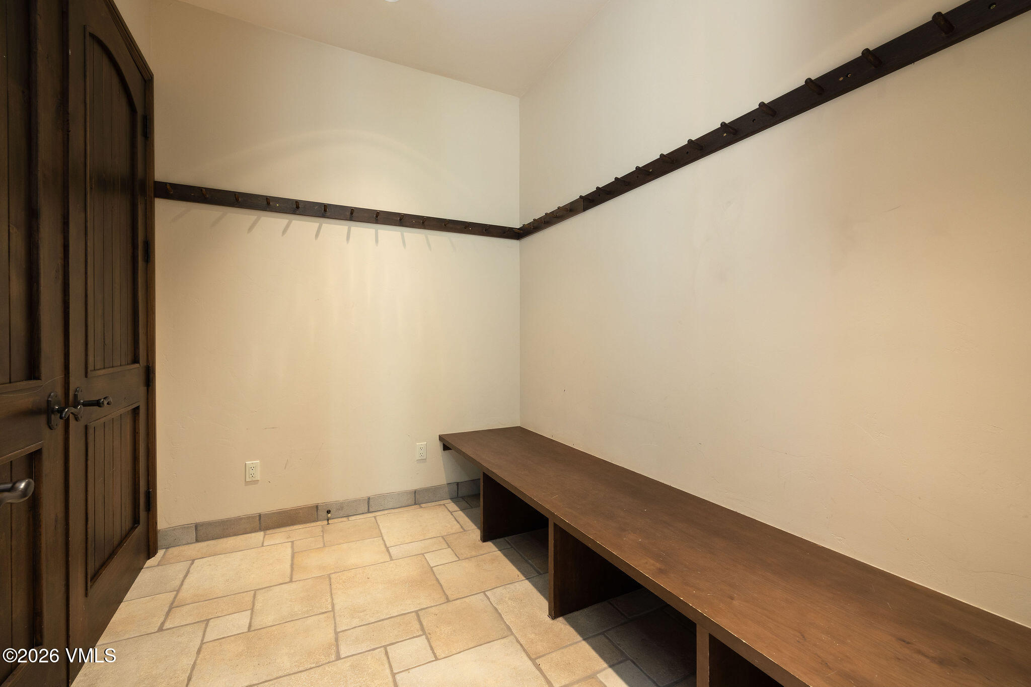 209 Forest Trail Edwards, CO 81632 - Photo 56 of 59 2604_209_forest_tr_interior_mudroom
