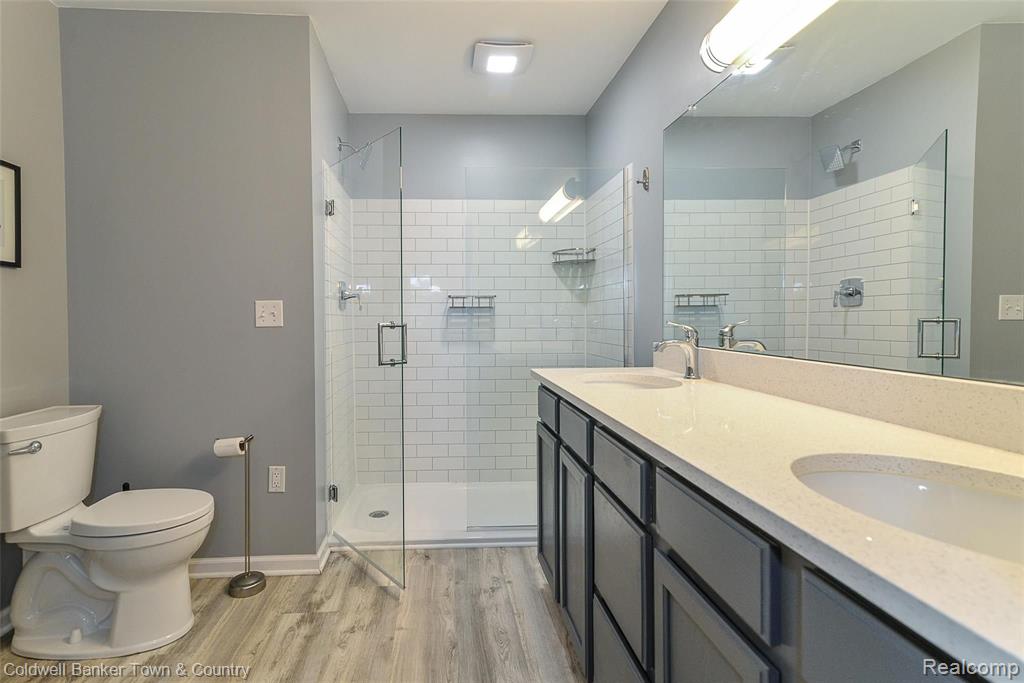 10105 Ridge Run Street Howell, MI 48855 - Photo 26 of 57