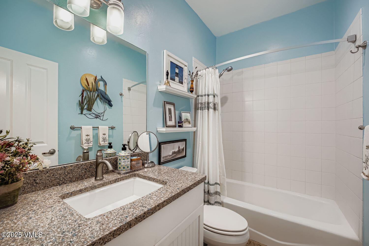 264 Founders Avenue Eagle, CO 81631 - Photo 12 of 25 Main Level Bathroom