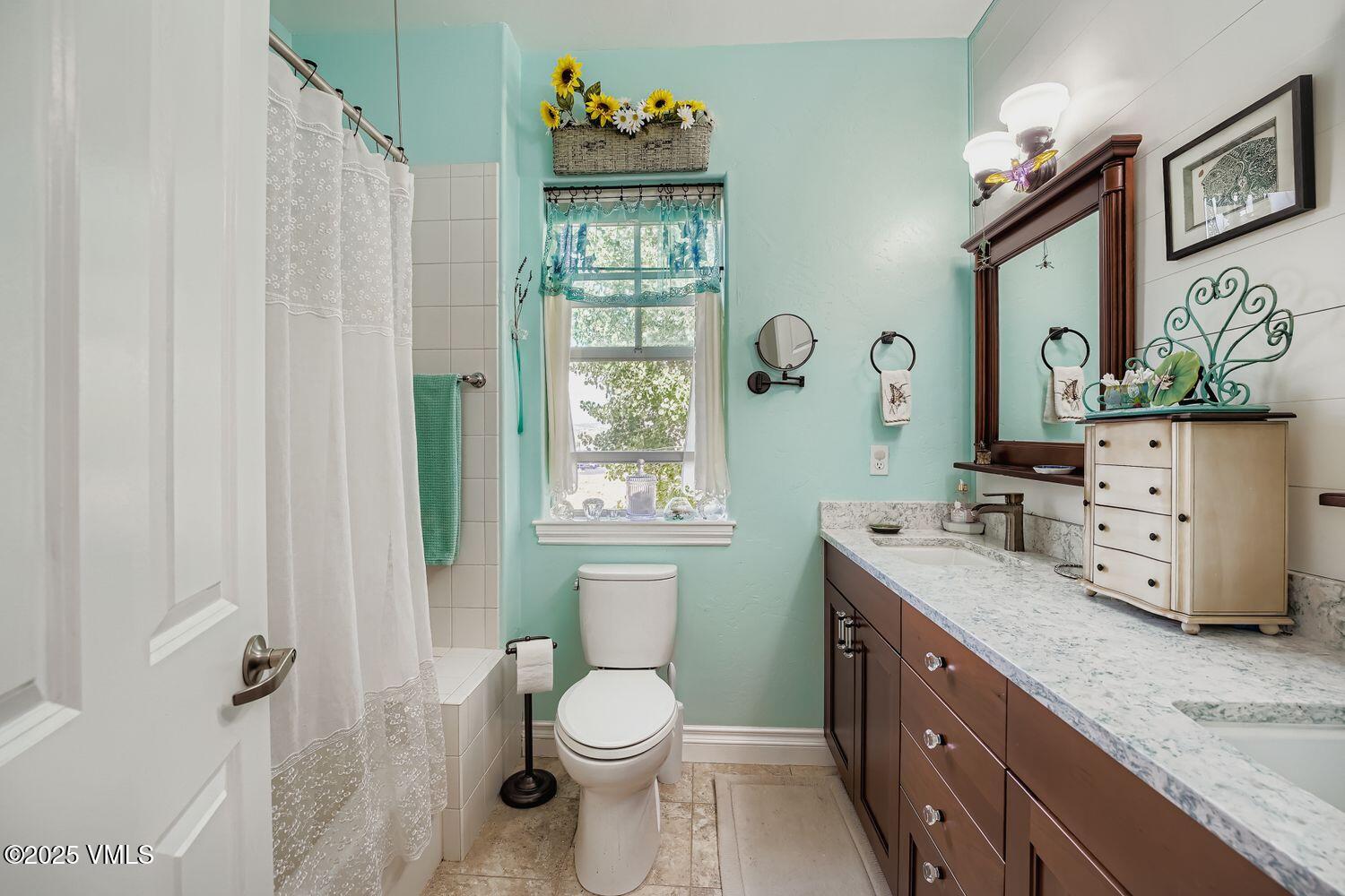 264 Founders Avenue Eagle, CO 81631 - Photo 15 of 25 Primary Bathroom