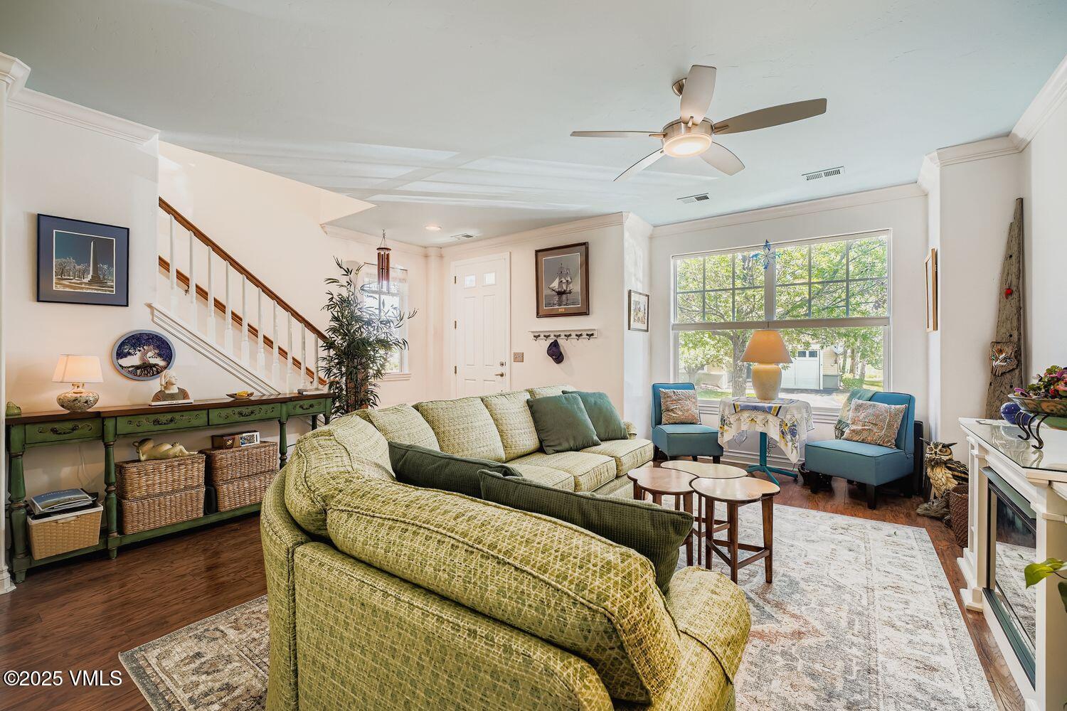 264 Founders Avenue Eagle, CO 81631 - Photo 4 of 25 Living Room