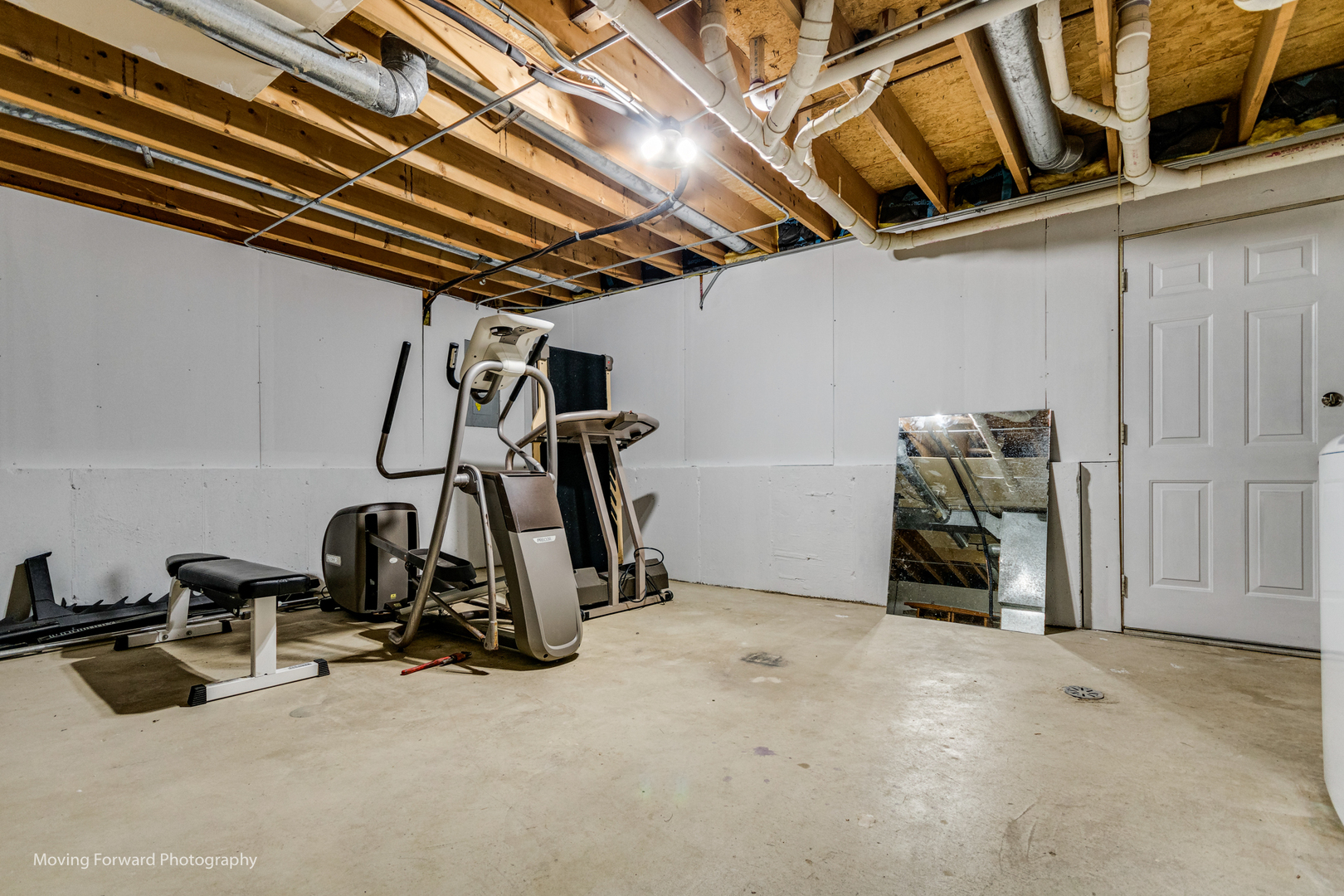 37 Evergreen Road Streamwood, IL 60107 - Photo 26 of 36 a view of a room with gym equipment