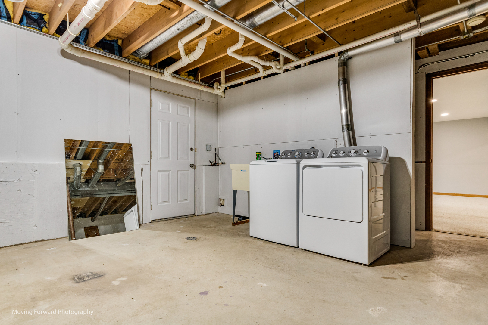 37 Evergreen Road Streamwood, IL 60107 - Photo 28 of 36 a view of a storage & utility room