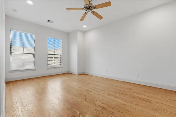 $3,150 | 3302 Audley Street, Unit 124, Houston, TX 77098
