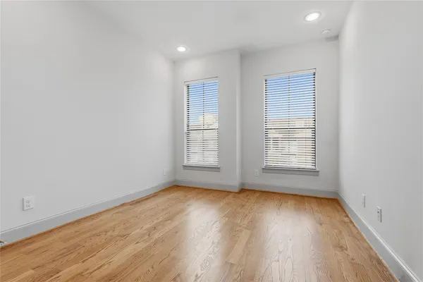 $3,150 | 3302 Audley Street, Unit 124, Houston, TX 77098