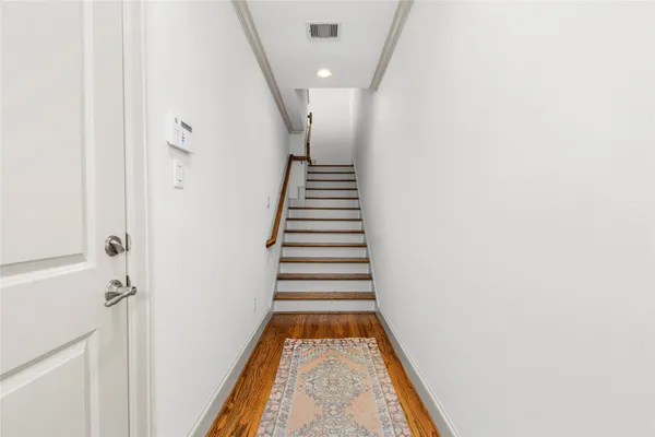$3,150 | 3302 Audley Street, Unit 124, Houston, TX 77098