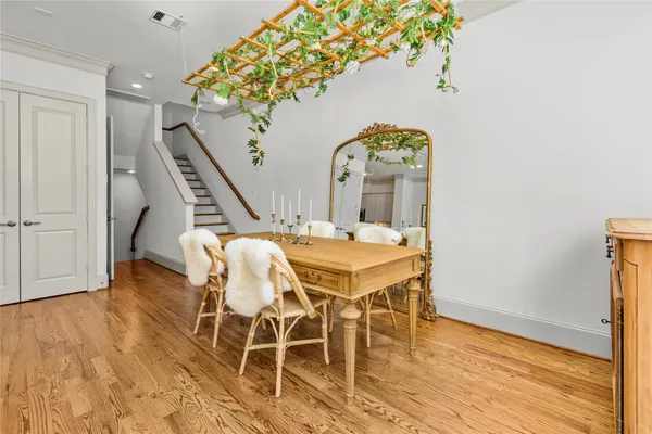 $3,150 | 3302 Audley Street, Unit 124, Houston, TX 77098