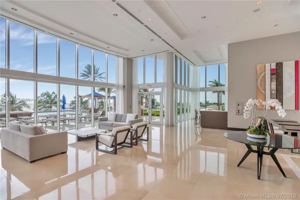 $18,000 | 18911 Collins Avenue, Unit 2705, Sunny Isles Beach, FL 33160