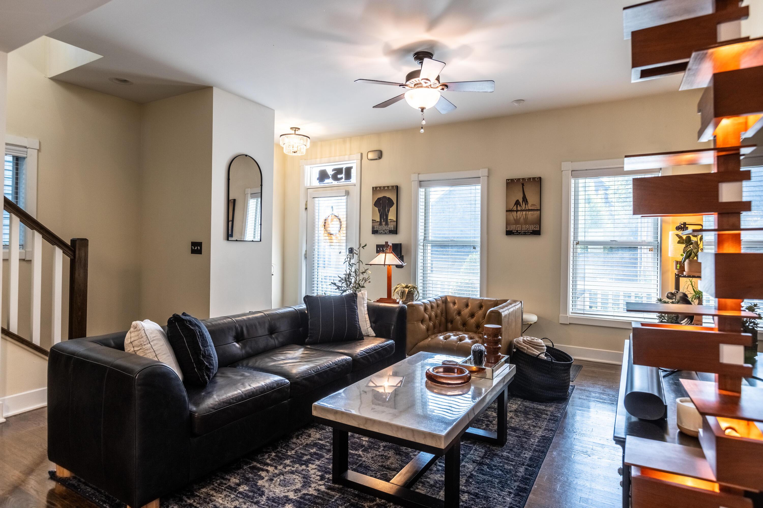 154 Punta Alley Columbus, OH 43201 - Photo 4 of 56 Living Room