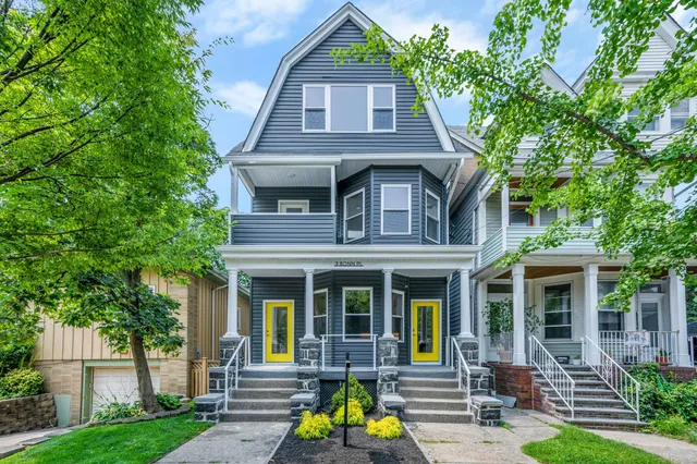 $950,000 | 3 Bonn Place, Unit 1, Weehawken, NJ 07086