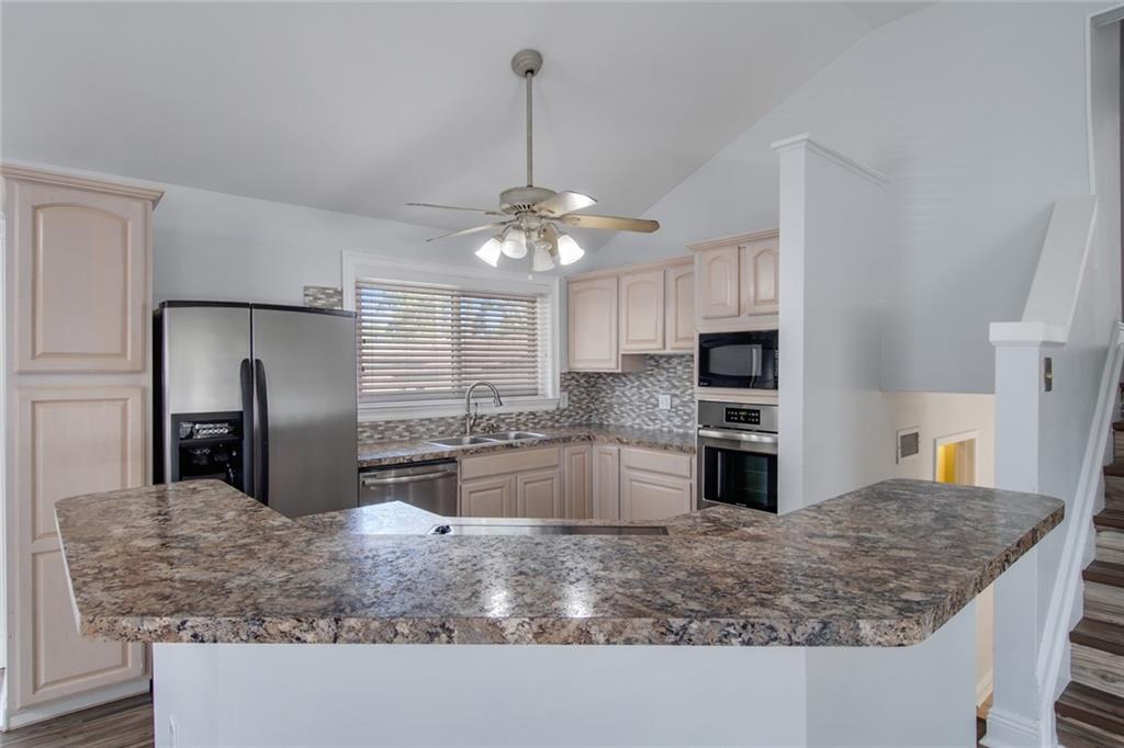 616 Wendy Lane River Ridge, LA 70123 - Photo 4 of 15 Gallery Image 4