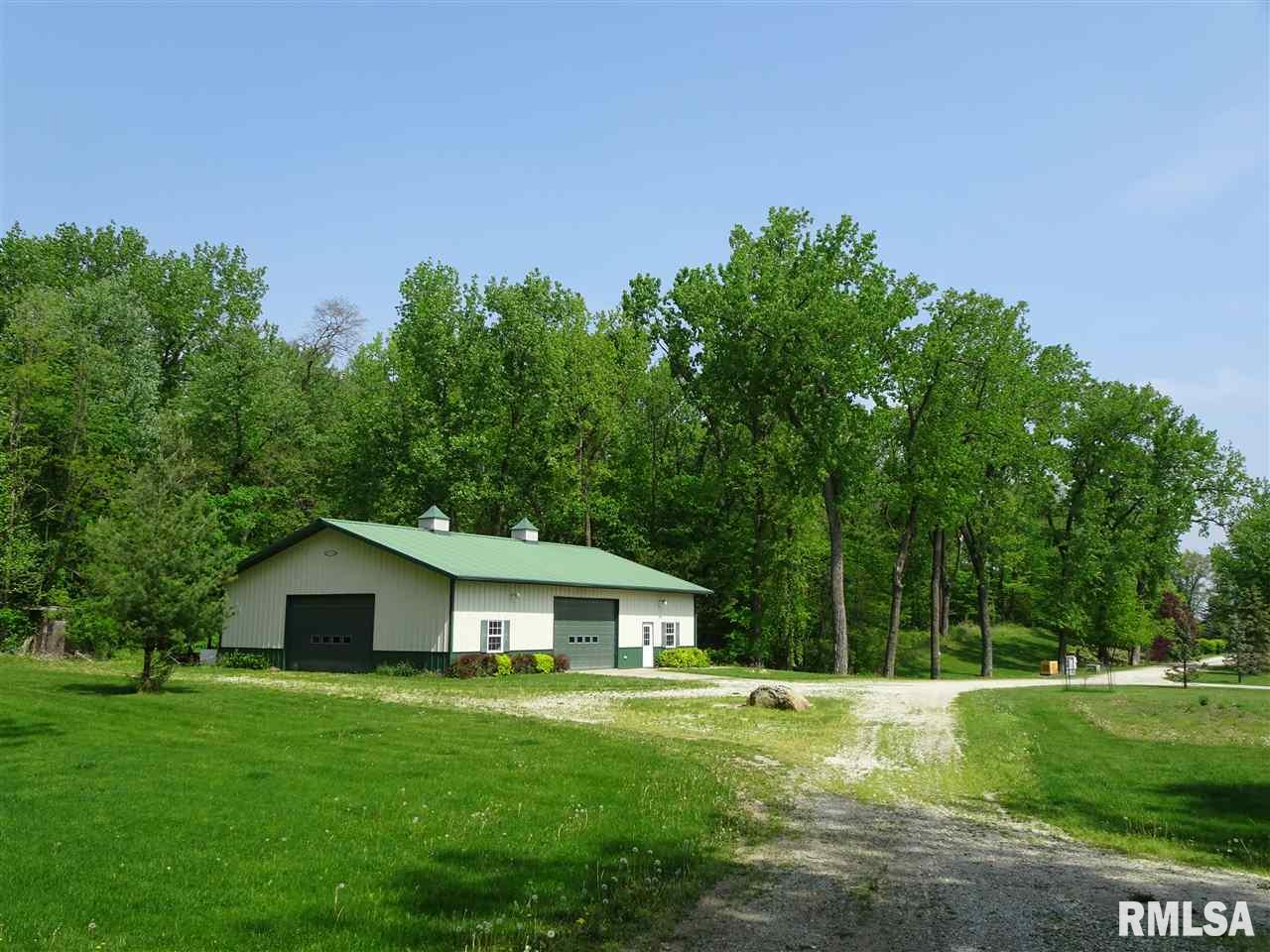 18833 East Wildwood Road Farmington, IL 61531 - Photo 6 of 35 Gallery Image 6