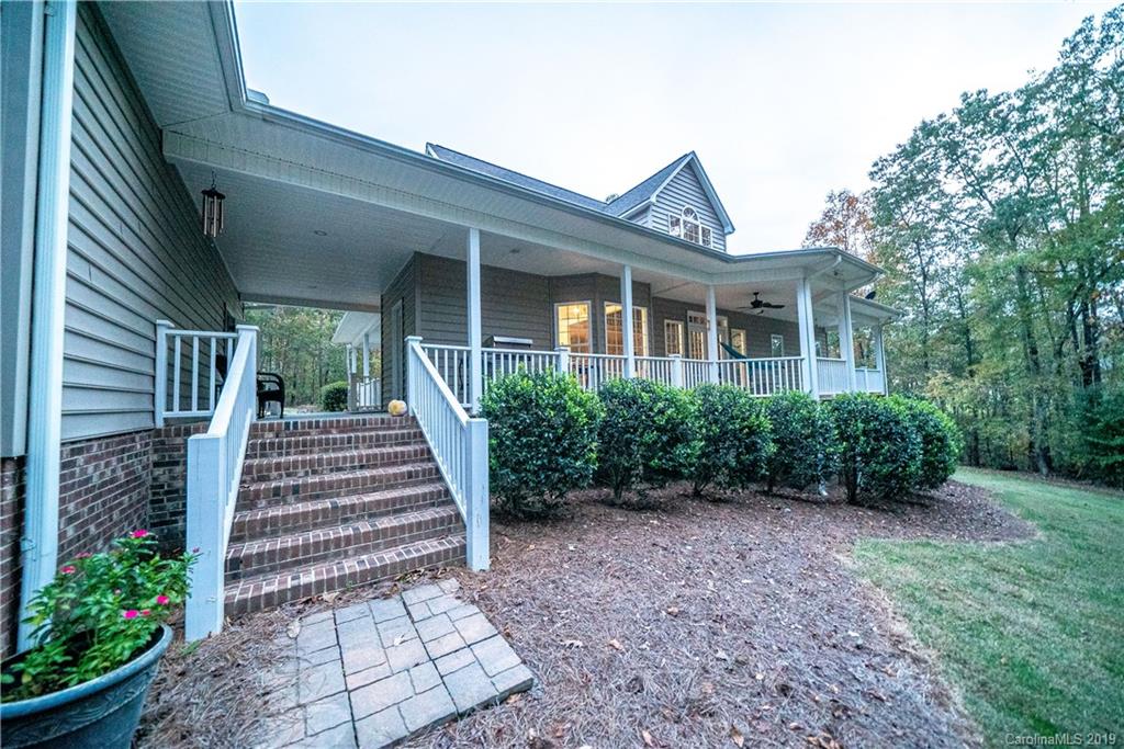 12757 St Martin Road Oakboro, NC 28129 - Photo 5 of 31 Gallery Image 5