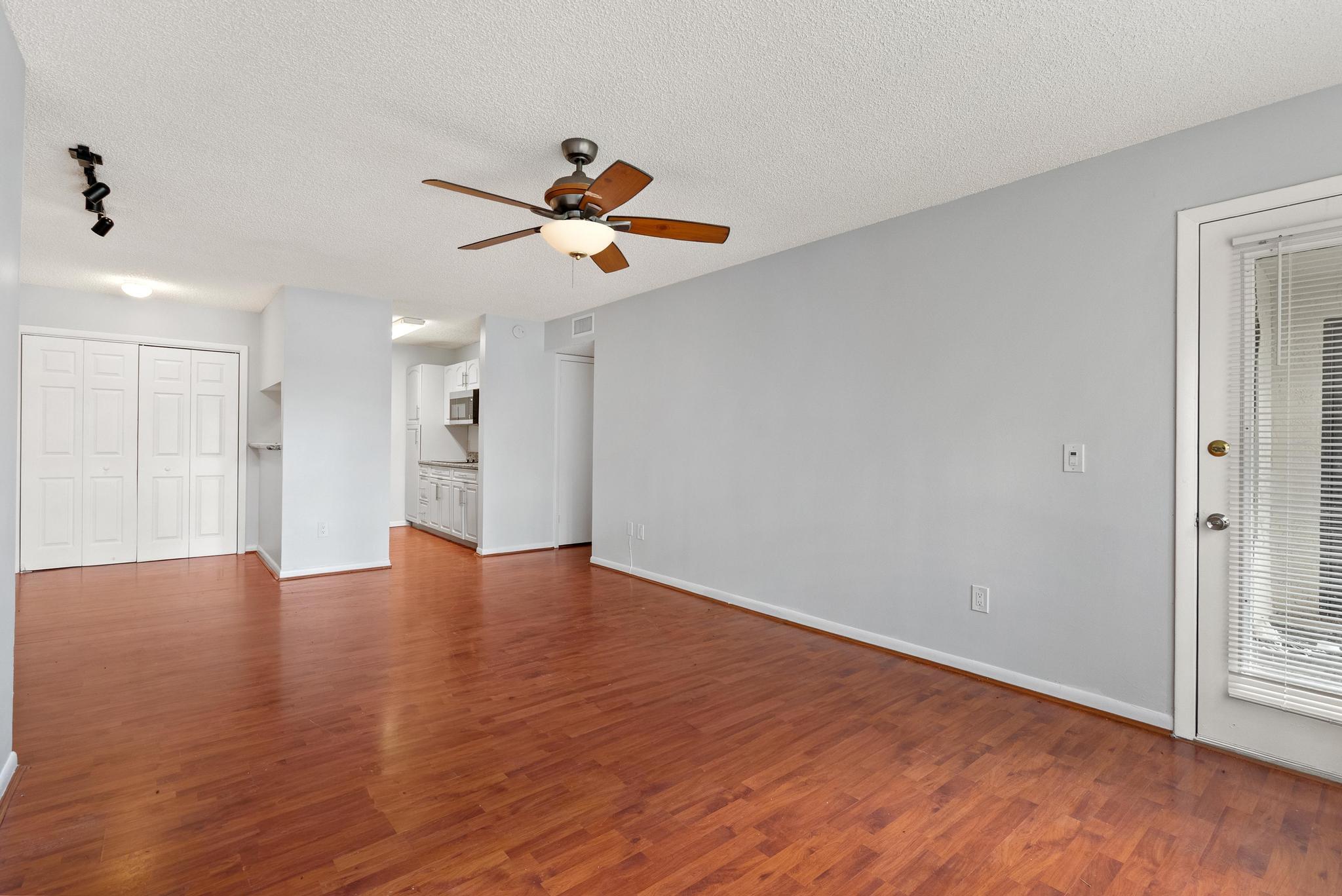 4201 West McNab Road, Unit 25 Pompano Beach, FL 33069 - Photo 2 of 28 DSC07327