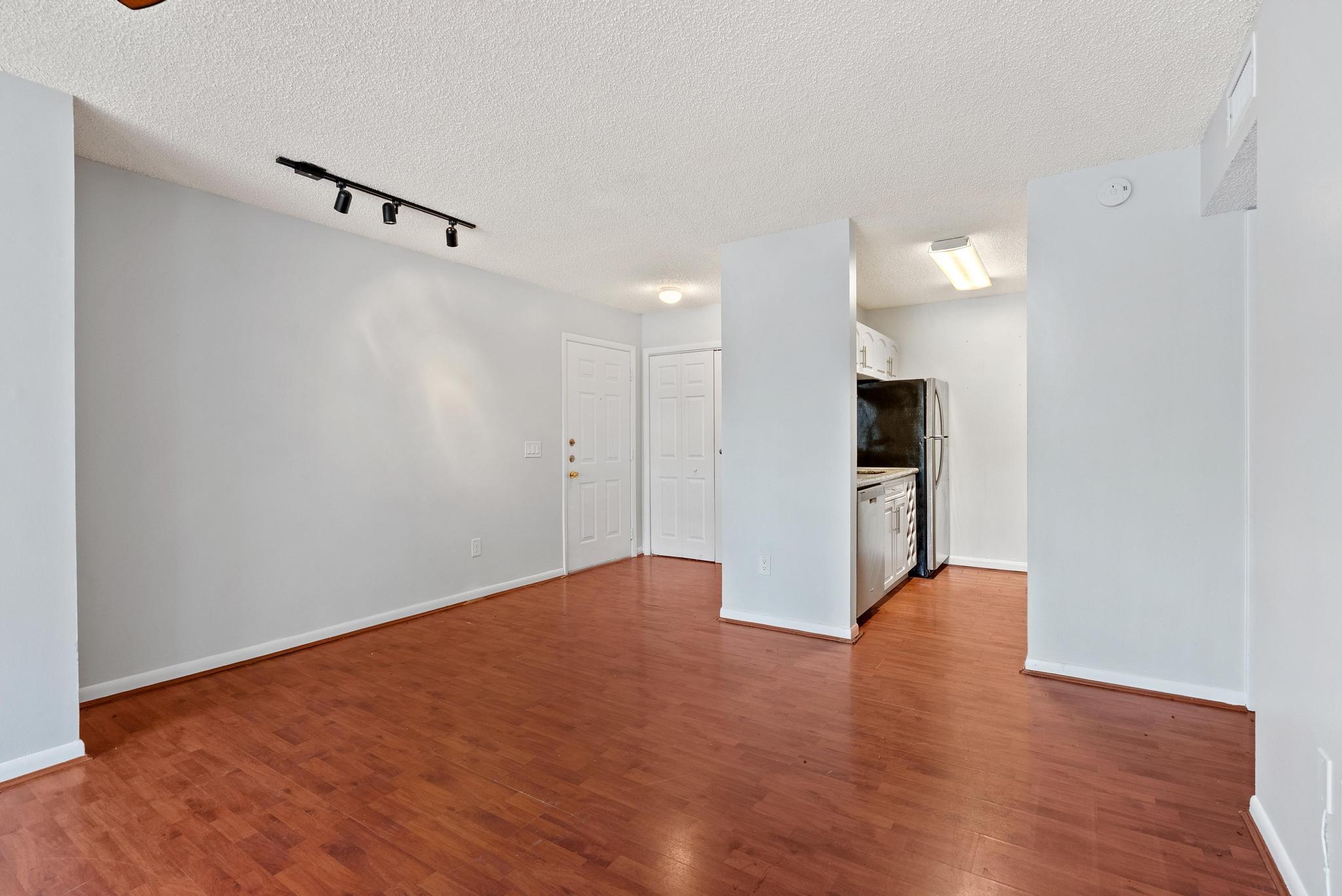 4201 West McNab Road, Unit 25 Pompano Beach, FL 33069 - Photo 4 of 28 DSC07345