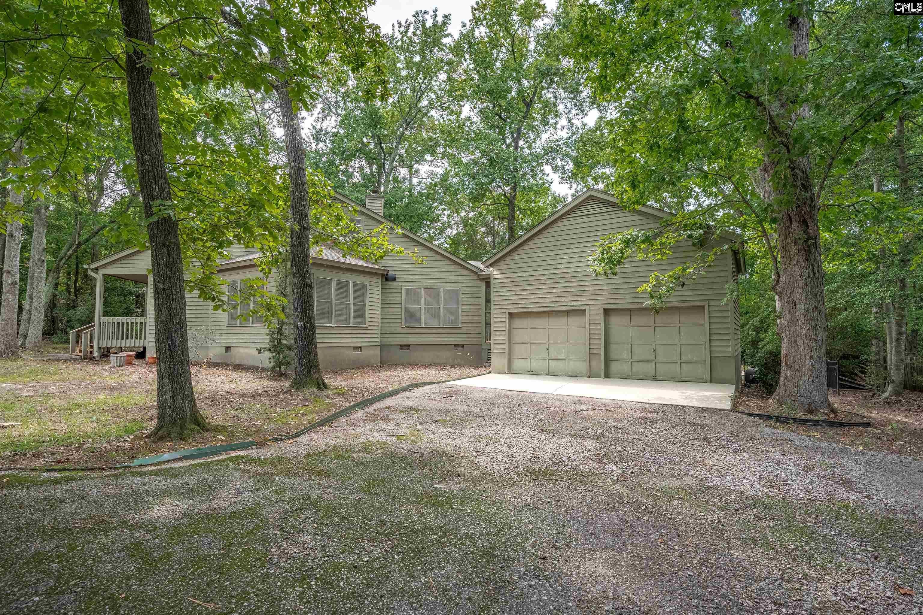 353 Yachting Road Lexington, SC 29072 - Photo 2 of 24 Gallery Image 2