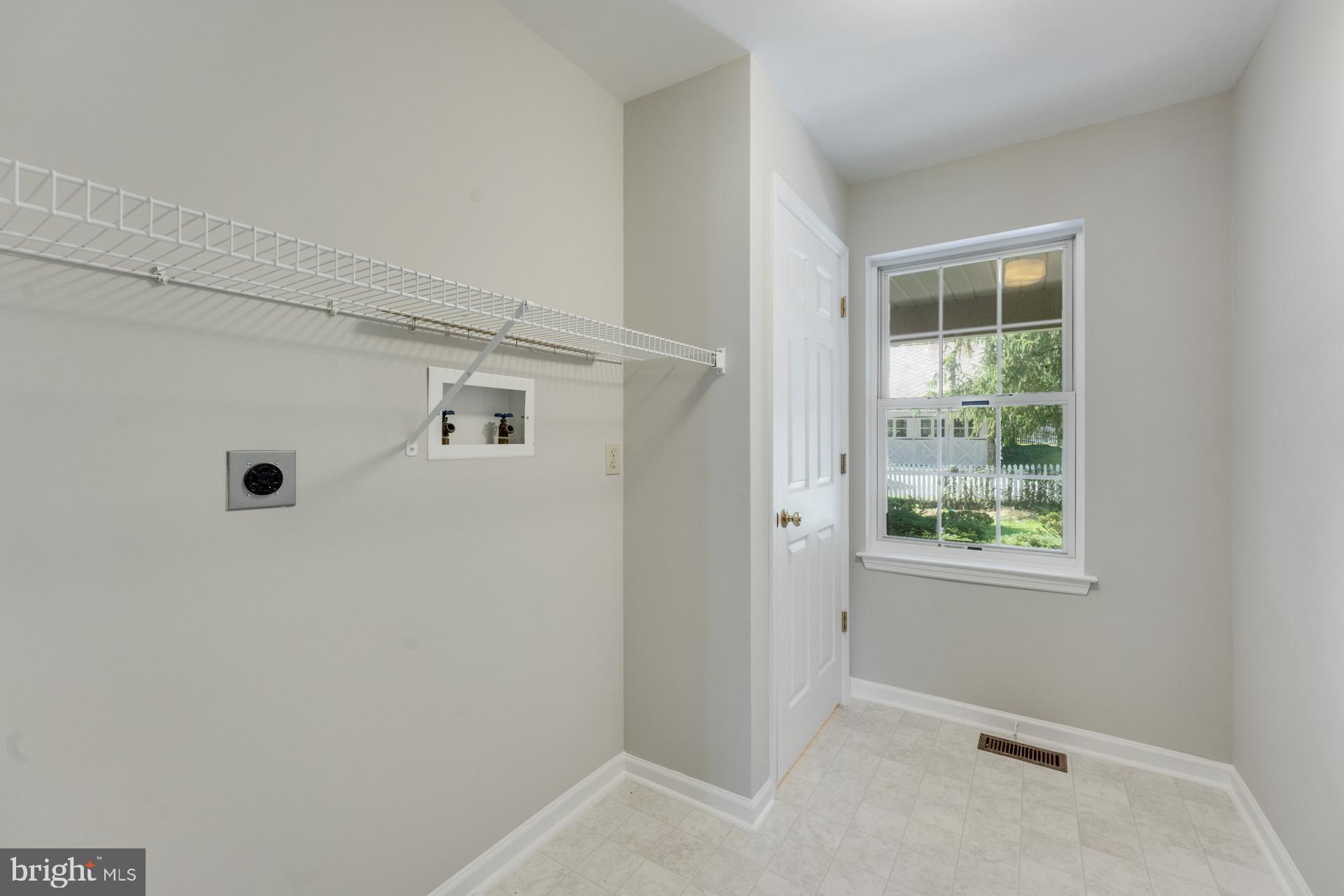 3019 Leiszs Bridge Road Reading, PA 19605 - Photo 14 of 36 Gallery Image 14