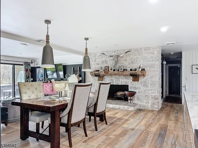 $1,799,900 | 590 West Shore Trail, Sparta, NJ 07871