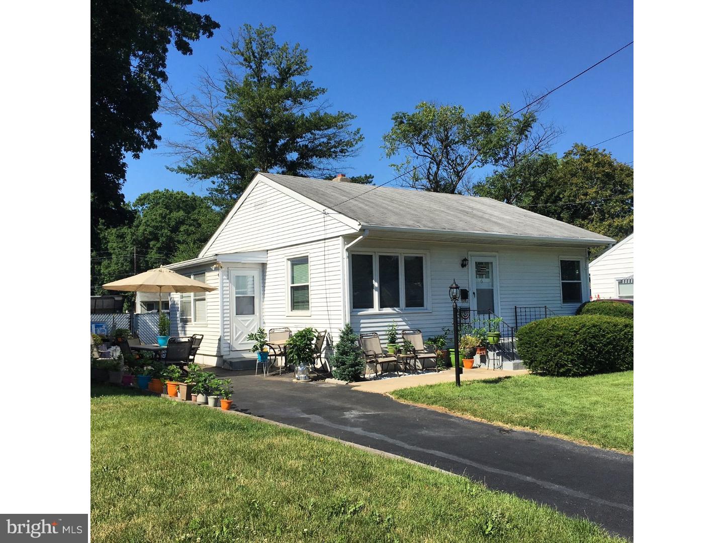 6 Downing Road Ewing, NJ 08628 - Photo 2 of 17