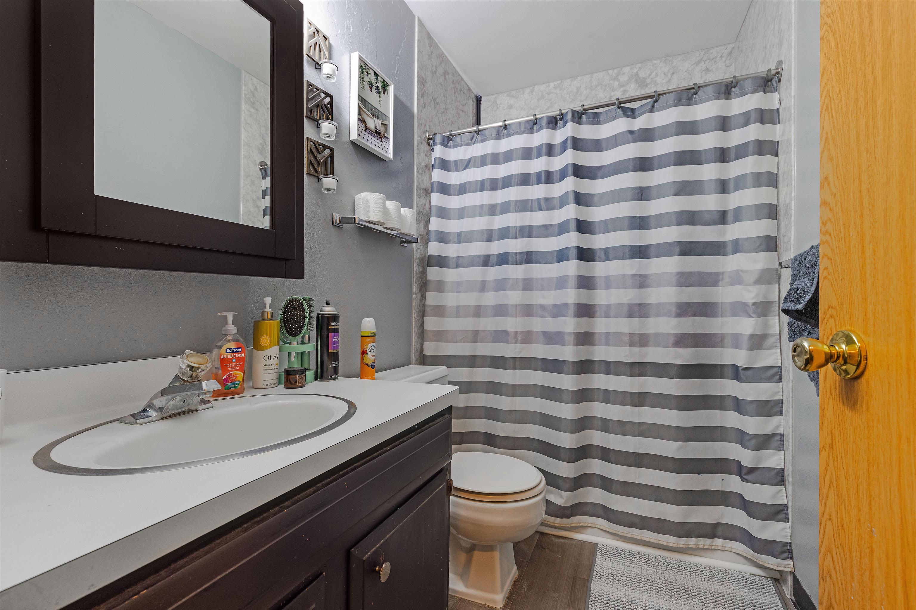 621 East Holly Road Beloit, WI 53511 - Photo 14 of 19