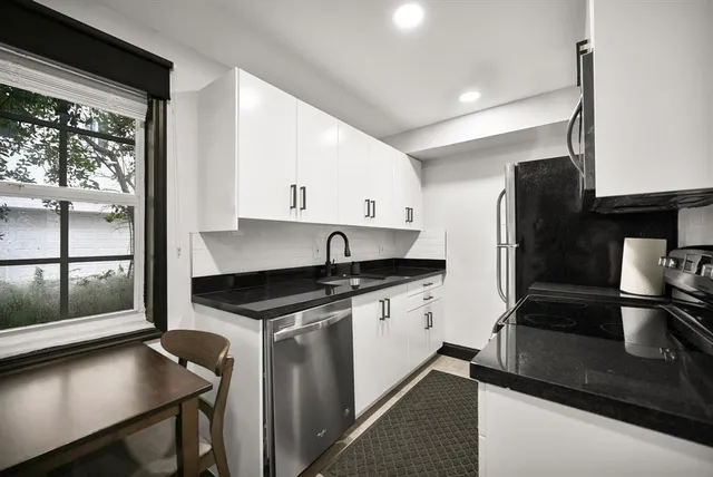 $1,699,500 | 621 Northeast 28th Street, Wilton Manors, FL 33334