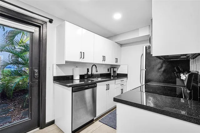 $1,699,500 | 621 Northeast 28th Street, Wilton Manors, FL 33334