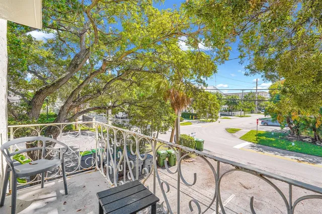 $1,699,500 | 621 Northeast 28th Street, Wilton Manors, FL 33334