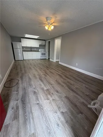 $1,150 | 1400 Strawberry Place, Unit 5, Plant City, FL 33563