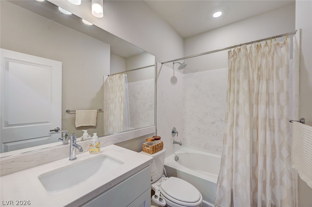 6764 Vista Roma Avenue Las Vegas, NV 89139 - Photo 33 of 67