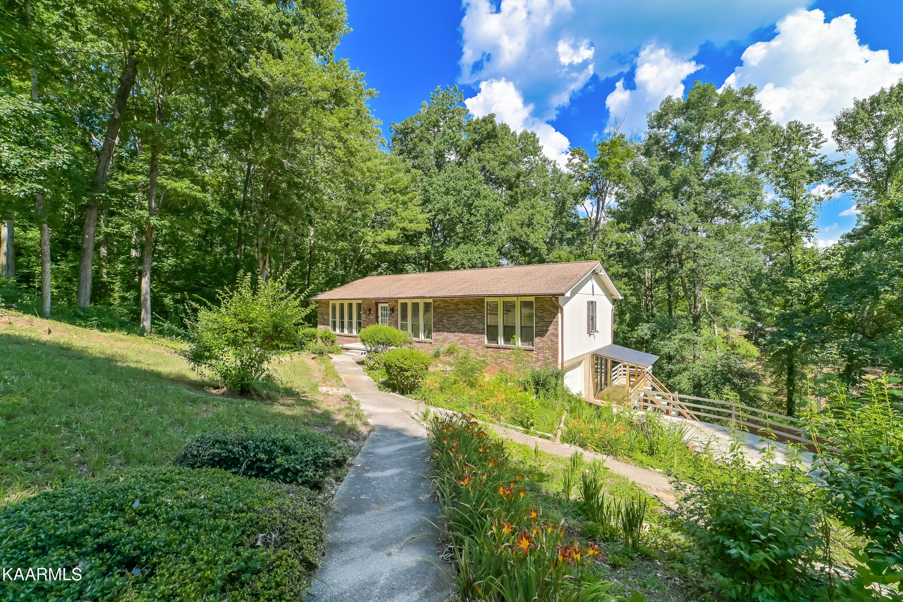 600 Summit View Road Knoxville, TN 37920 - Photo 8 of 27 listing_7