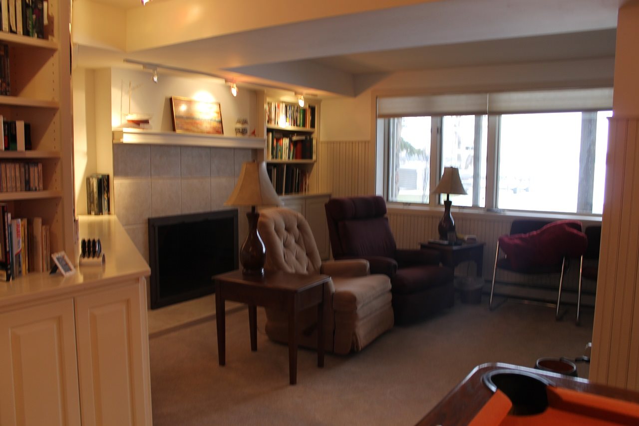 8024 South Lakeview Road Traverse City, MI 49684 - Photo 36 of 61 1812237-35.JPG