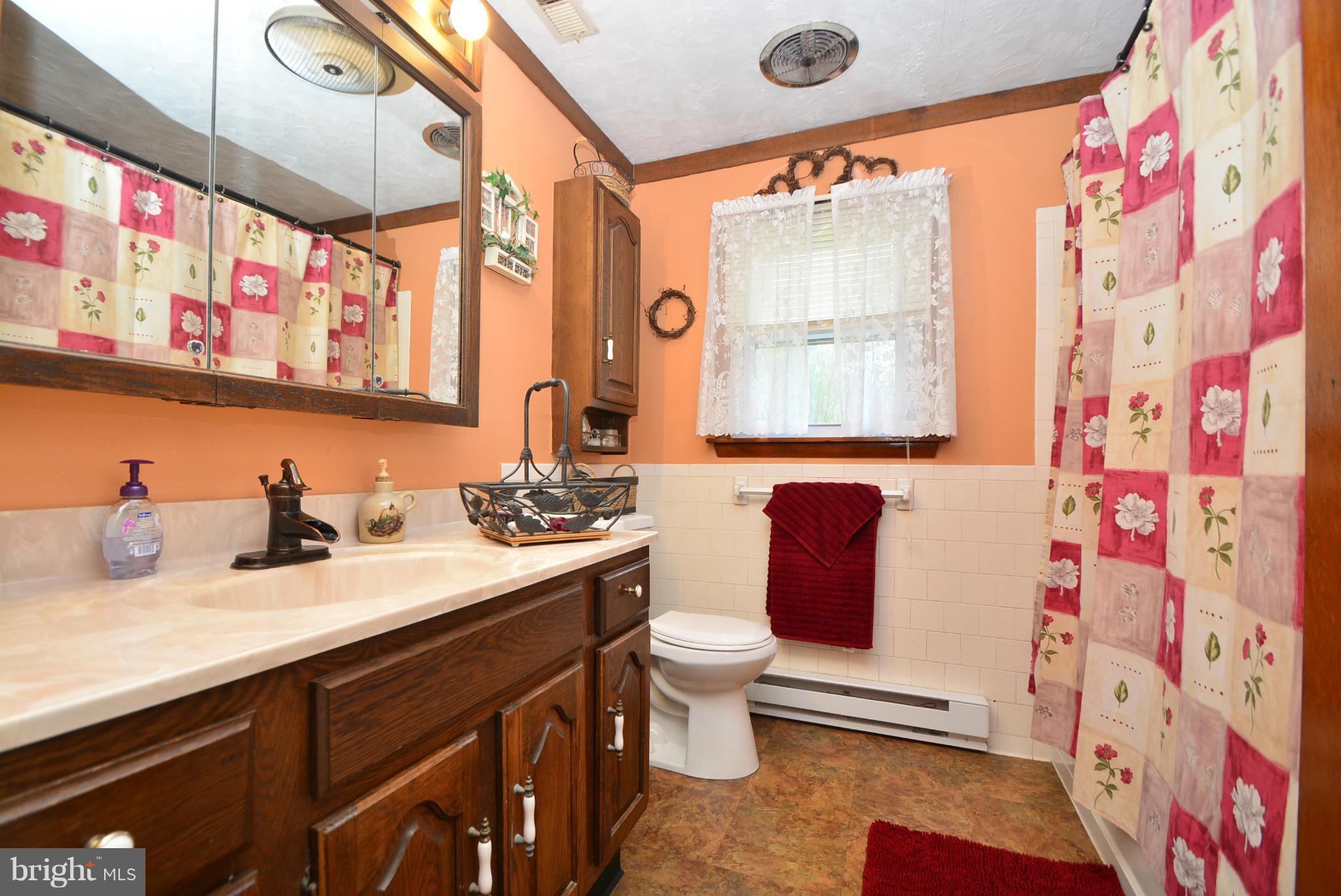 1002 South Stepney Road Aberdeen, MD 21001 - Photo 15 of 30 Family Bathroom