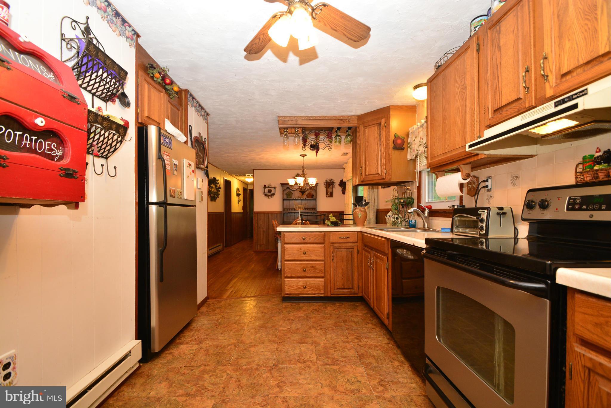 1002 South Stepney Road Aberdeen, MD 21001 - Photo 9 of 30 Great Galley Kitchen