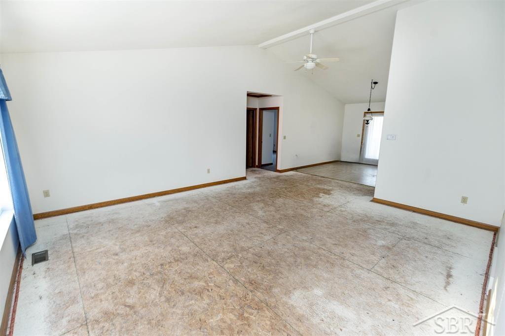 503 East Shaffer Road Hope, MI 48628 - Photo 5 of 35
