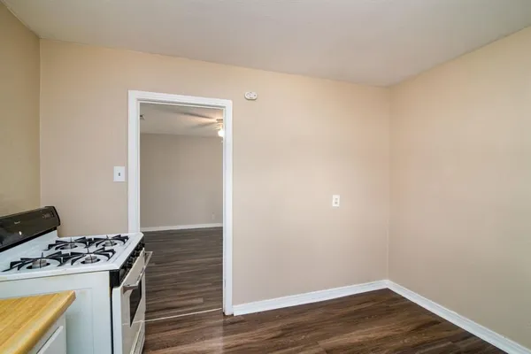 $950 | 6163 Brocks Lane, Unit B, Fort Worth, TX 76114