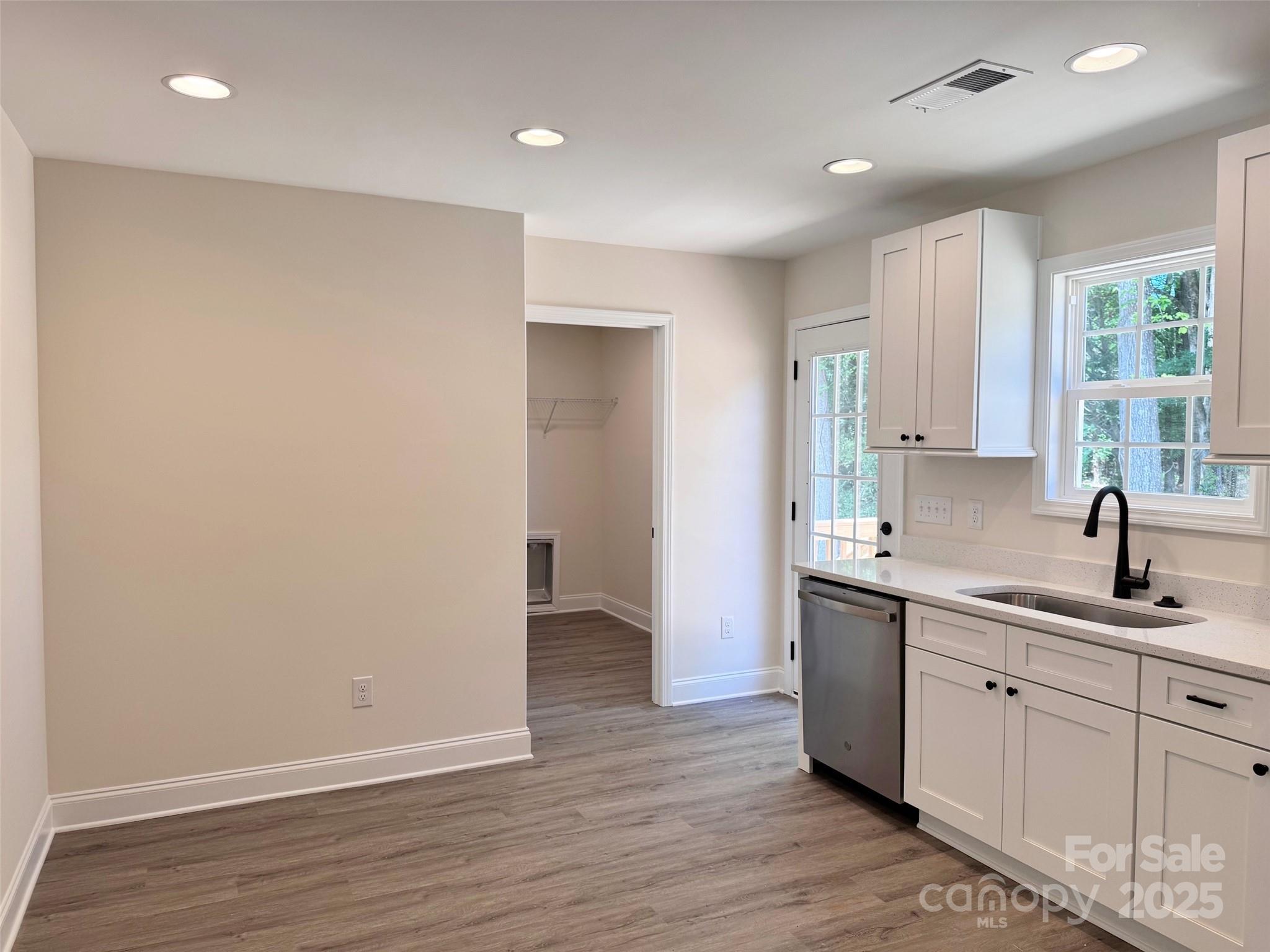 2063 Highwood Road Rock Hill, SC 29732 - Photo 4 of 17 Gallery Image 4