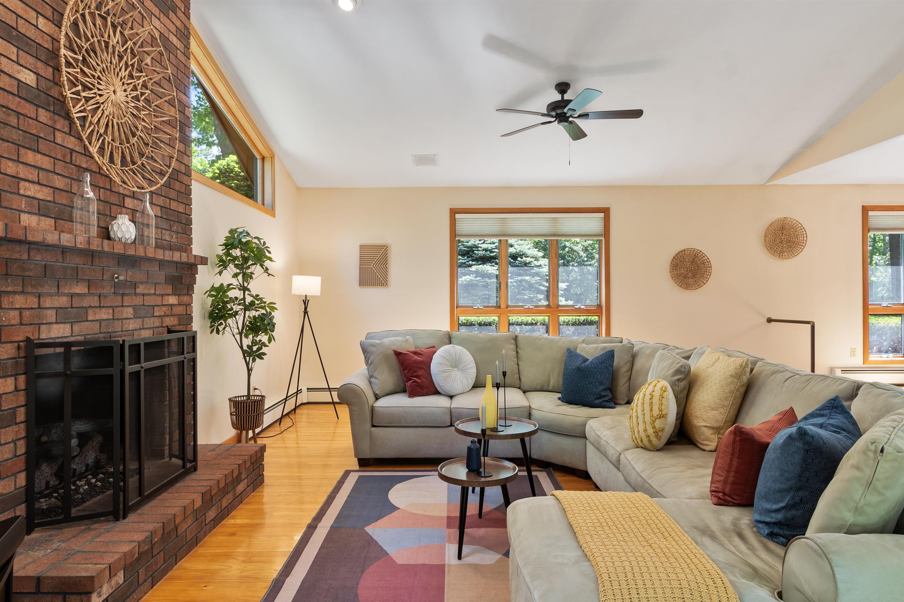 6 Weston Street Derry, NH 03038 - Photo 6 of 60