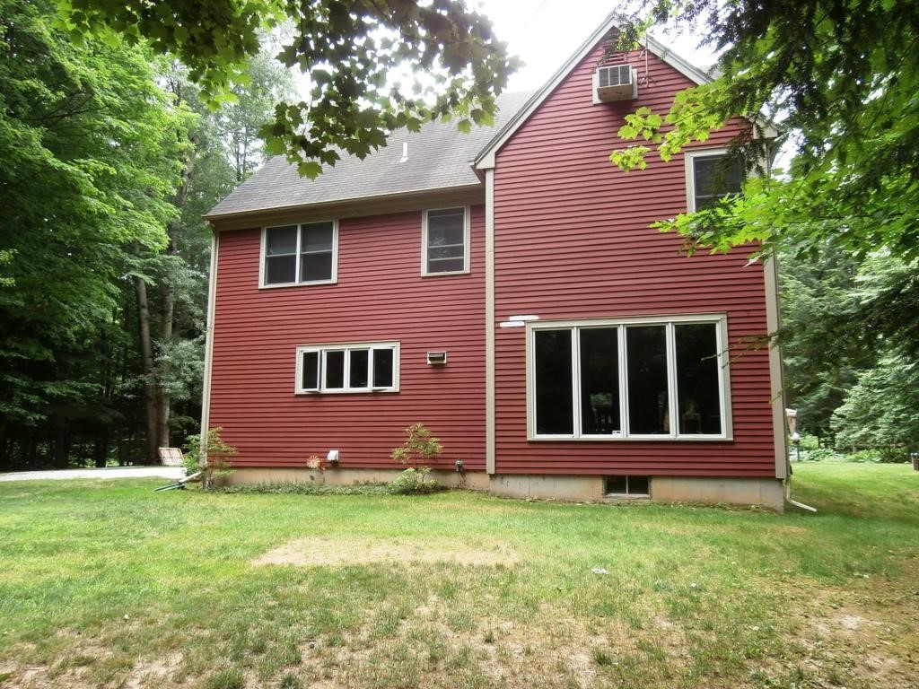 115 Pineywoods Road Ferrisburgh, VT 05473 - Photo 2 of 36 Gallery Image 2