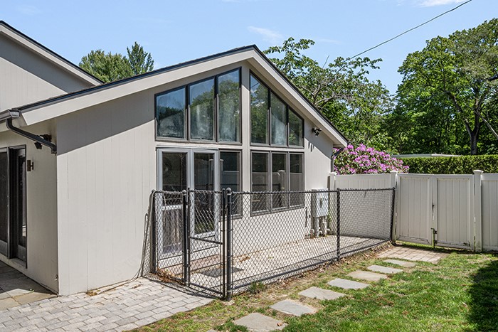 20 Woodland Terrace Providence, RI 02906 - Photo 50 of 50