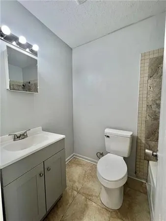 $1,100 | 7841 Symmes Avenue, Unit 4, New Orleans, LA 70127