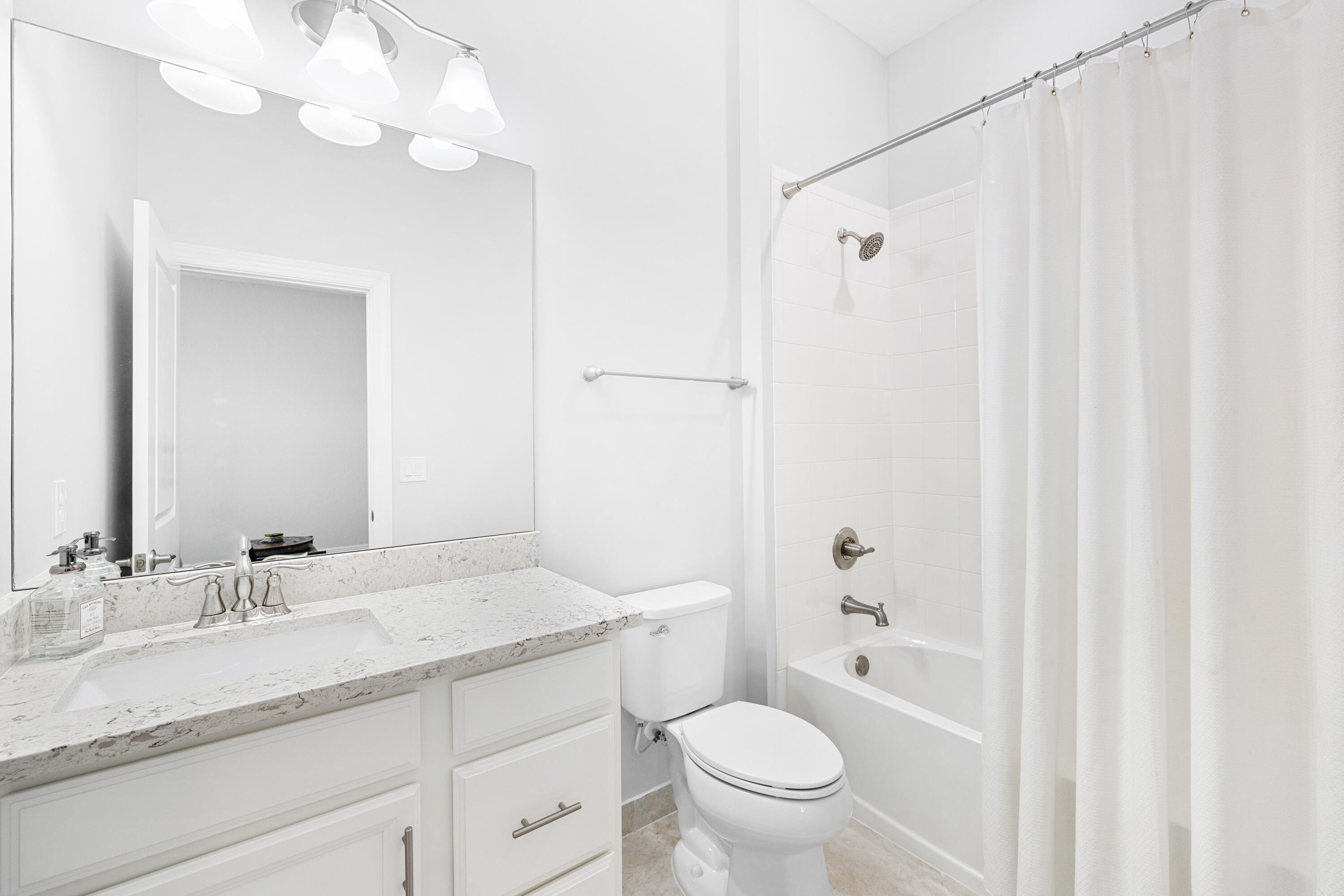 4802 Southwest Millbrook Lane Stuart, FL 34997 - Photo 35 of 61 Bathroom 3