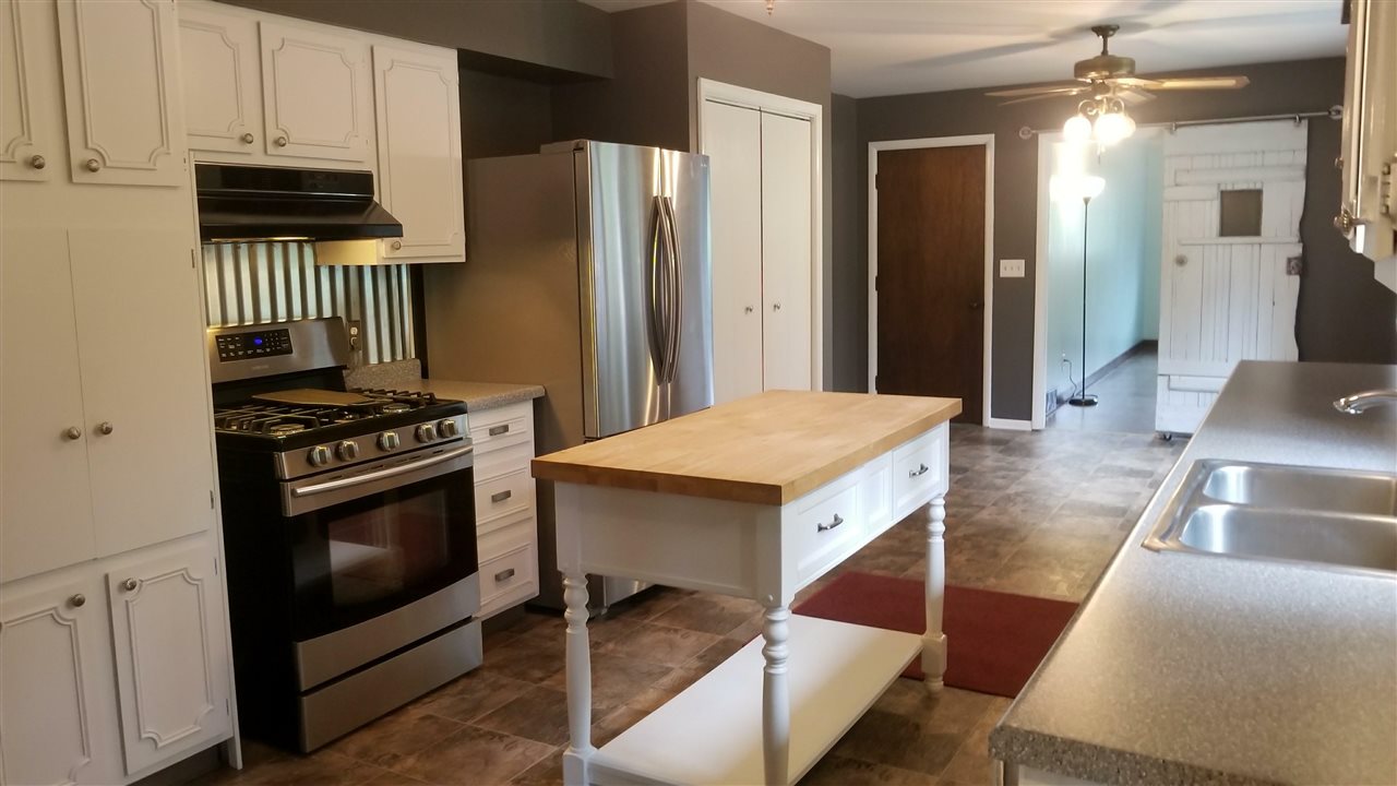 1439 North Mackinaw Road Linwood, MI 48634 - Photo 8 of 22 Gallery Image 8