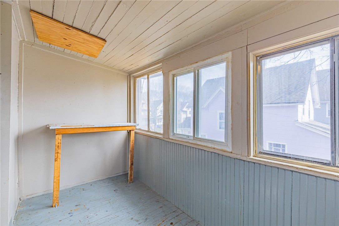 477 Parsells Avenue Rochester, NY 14609 - Photo 23 of 44