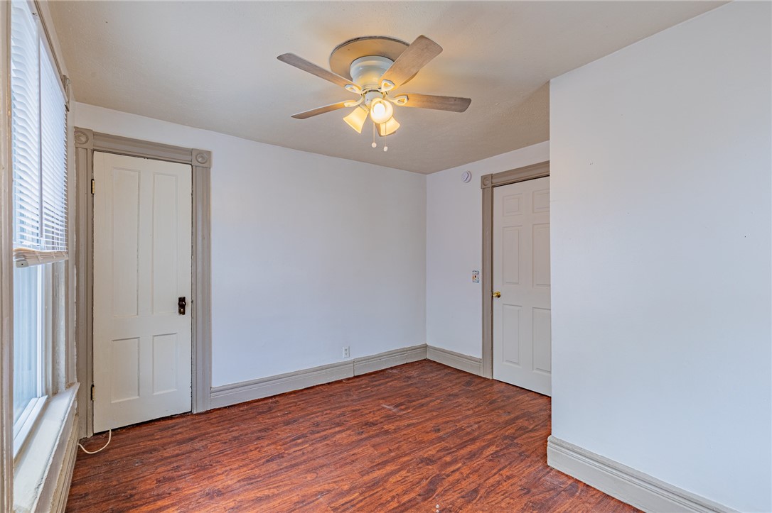 477 Parsells Avenue Rochester, NY 14609 - Photo 29 of 44