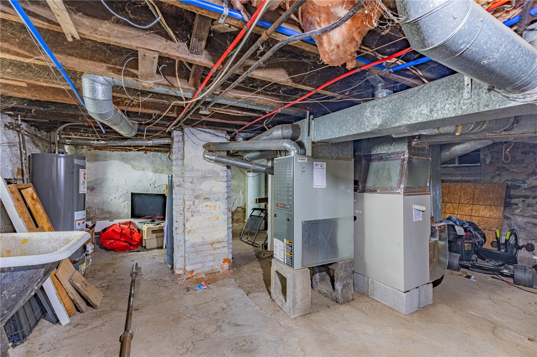 477 Parsells Avenue Rochester, NY 14609 - Photo 39 of 44