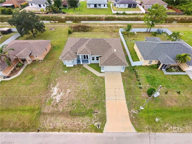 $409,000 | 1043 Albert Avenue, Lehigh Acres, FL 33971